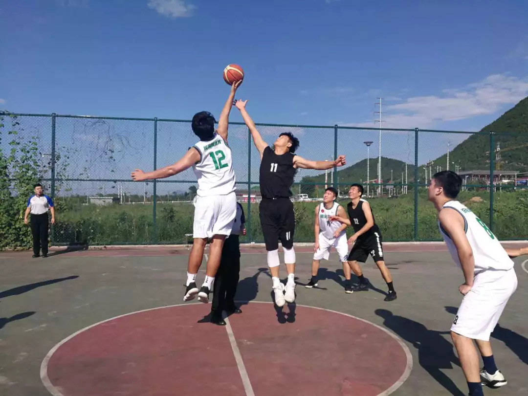 巴黎圣日耳曼VS阿森纳直播_巴黎圣日耳曼VS阿森纳免费高清直播_欧冠半决赛次回合全程消息：巴黎圣日尔曼对阵阿森纳（中文高清）完整版视频